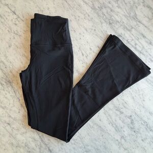 Lululemon Women’s Flair Black Leggings -Size 6